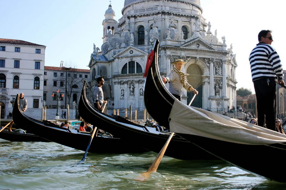 Cosa visitare a Venezia giro gondola