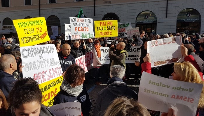 manifestazione protesta terremotati roma montecitorio
