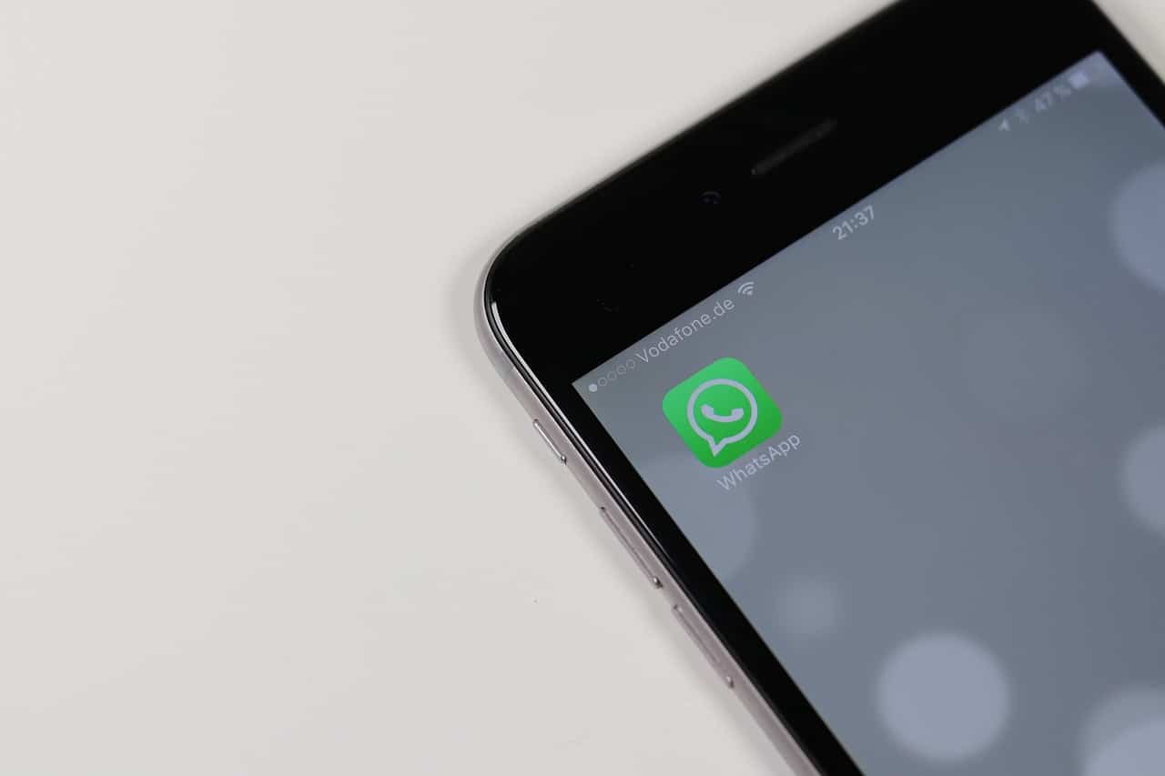 WhatsApp: come leggere messaggi eliminati da altri sulla chat o sul gruppo: tutti i passaggi